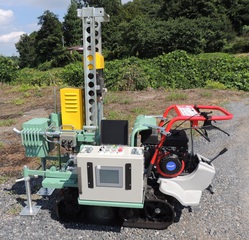 高機能全天候型地盤調査機UR-8型